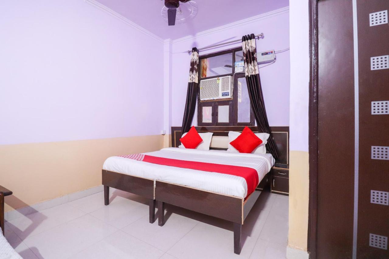Indirapuram Hotel O Sunrise Inn מראה חיצוני תמונה