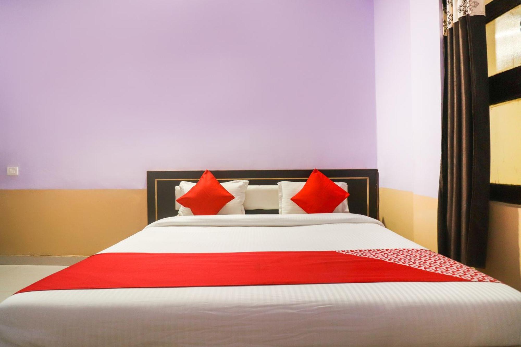 Indirapuram Hotel O Sunrise Inn מראה חיצוני תמונה